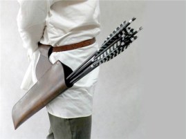 Kołczan ze skóry o klasycznym kształcie, na pas, długość 54 cm, pojemność 12 strzał